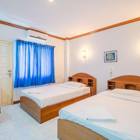 Break Point Hotel Patong Luaran gambar
