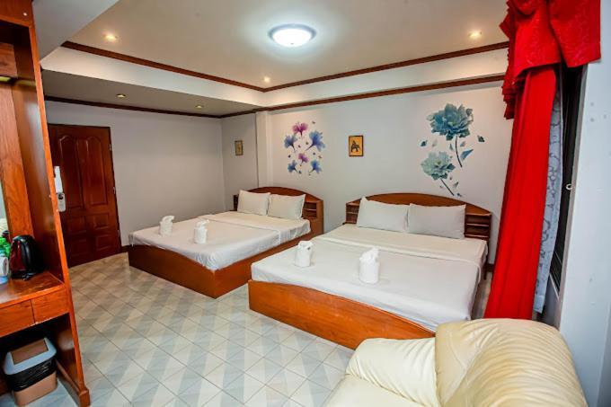 Break Point Hotel Patong Luaran gambar