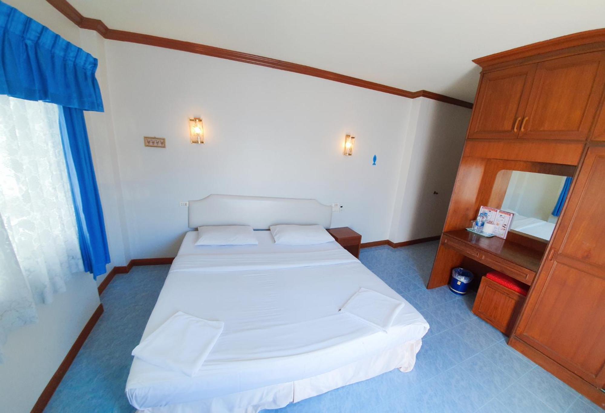 Break Point Hotel Patong Luaran gambar