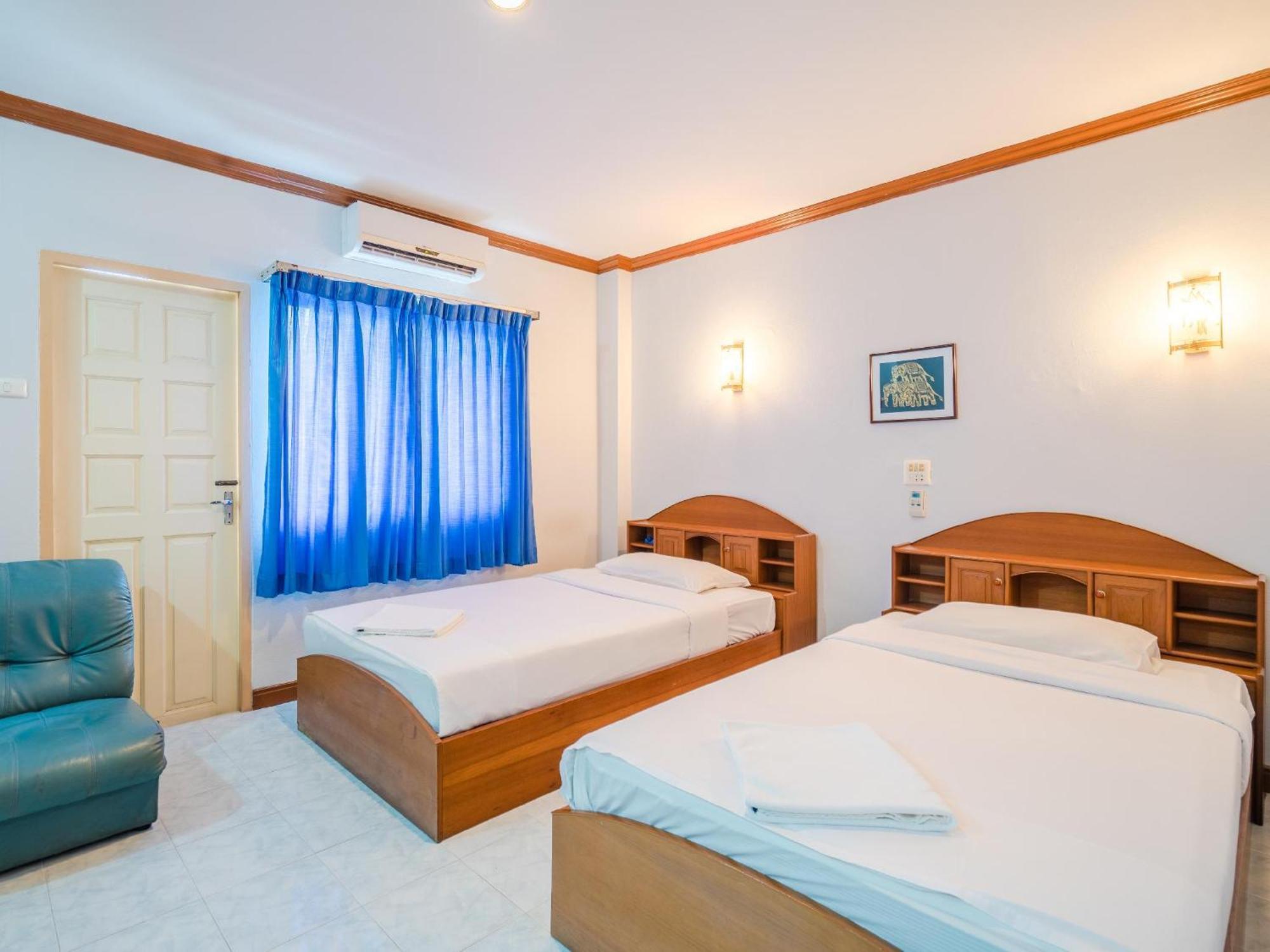 Break Point Hotel Patong Luaran gambar