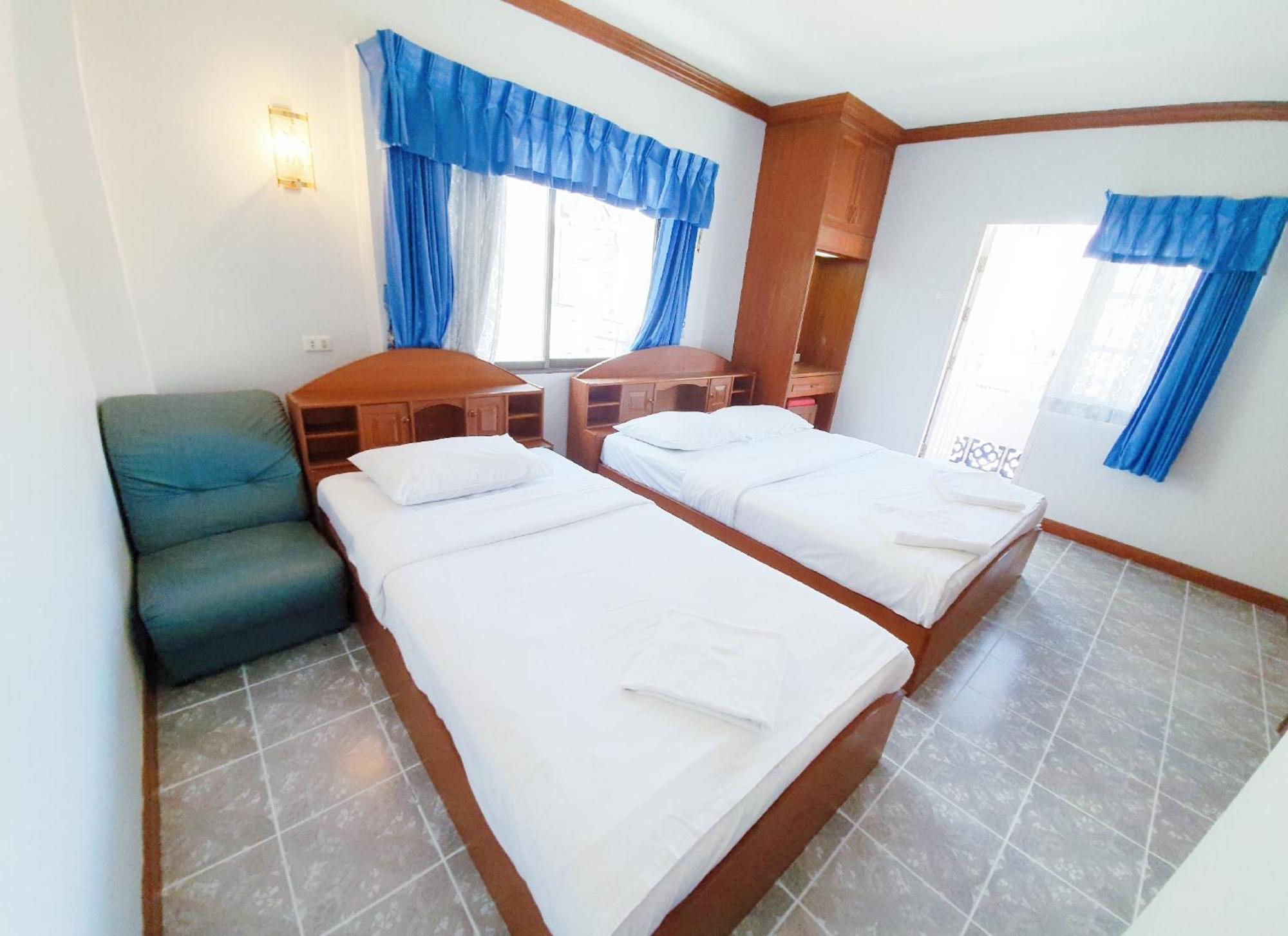 Break Point Hotel Patong Luaran gambar