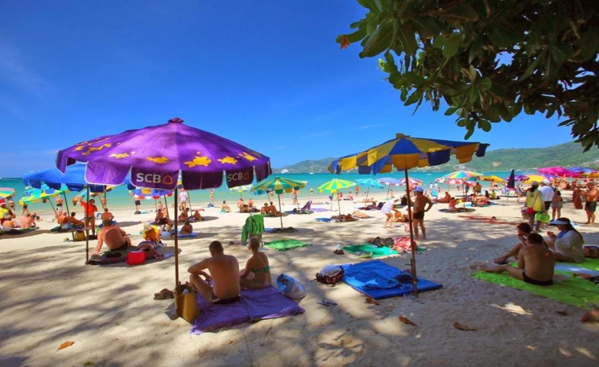 Break Point Hotel Patong Luaran gambar