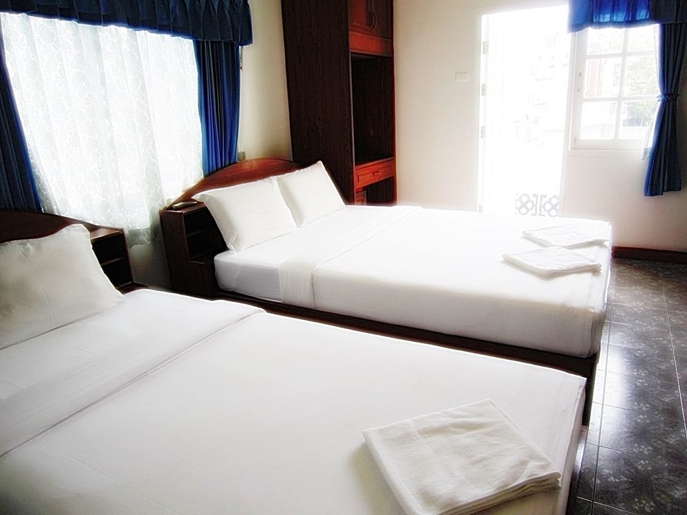 Break Point Hotel Patong Luaran gambar